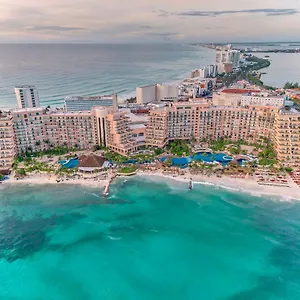 Grand Fiesta Americana Coral Cancún