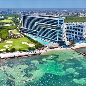5* Курортный комплекс Dreams Vista Golf &
